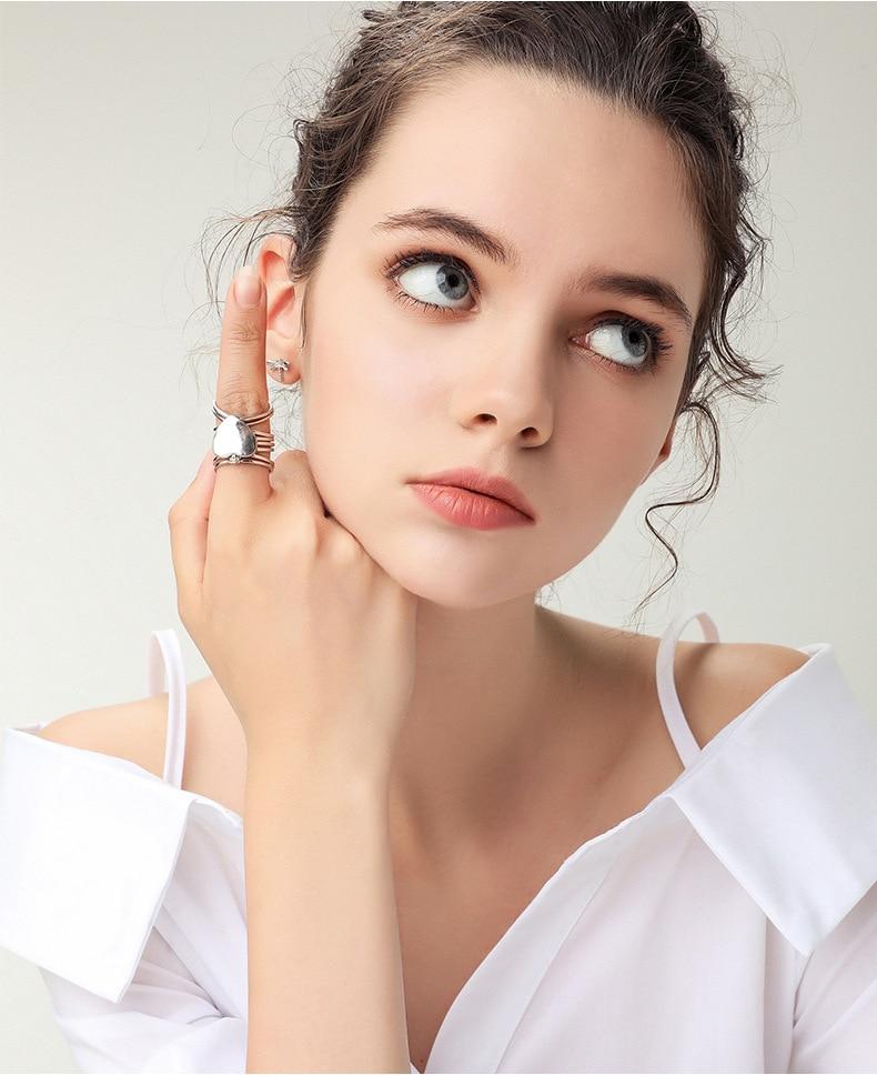 LuxLet™ Bracelet Into Ring Instantly